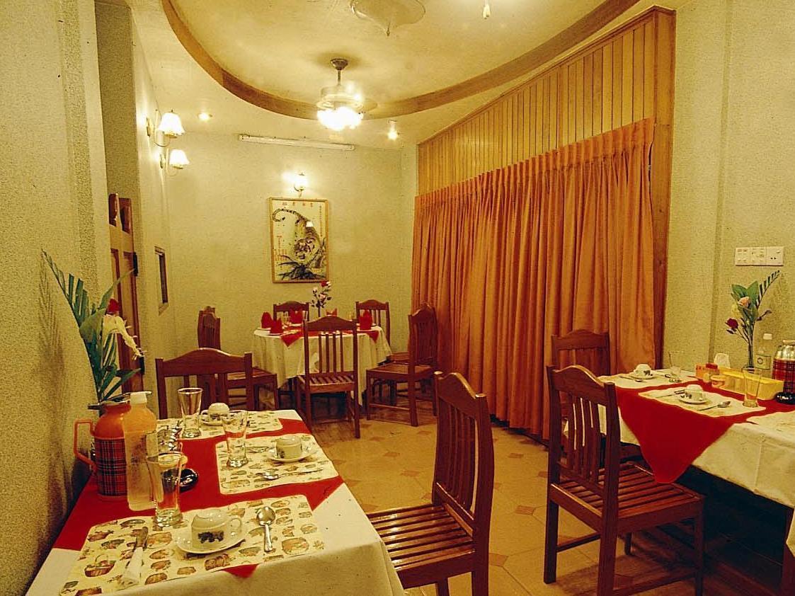 May Shan Hotel Rangoon Eksteriør billede