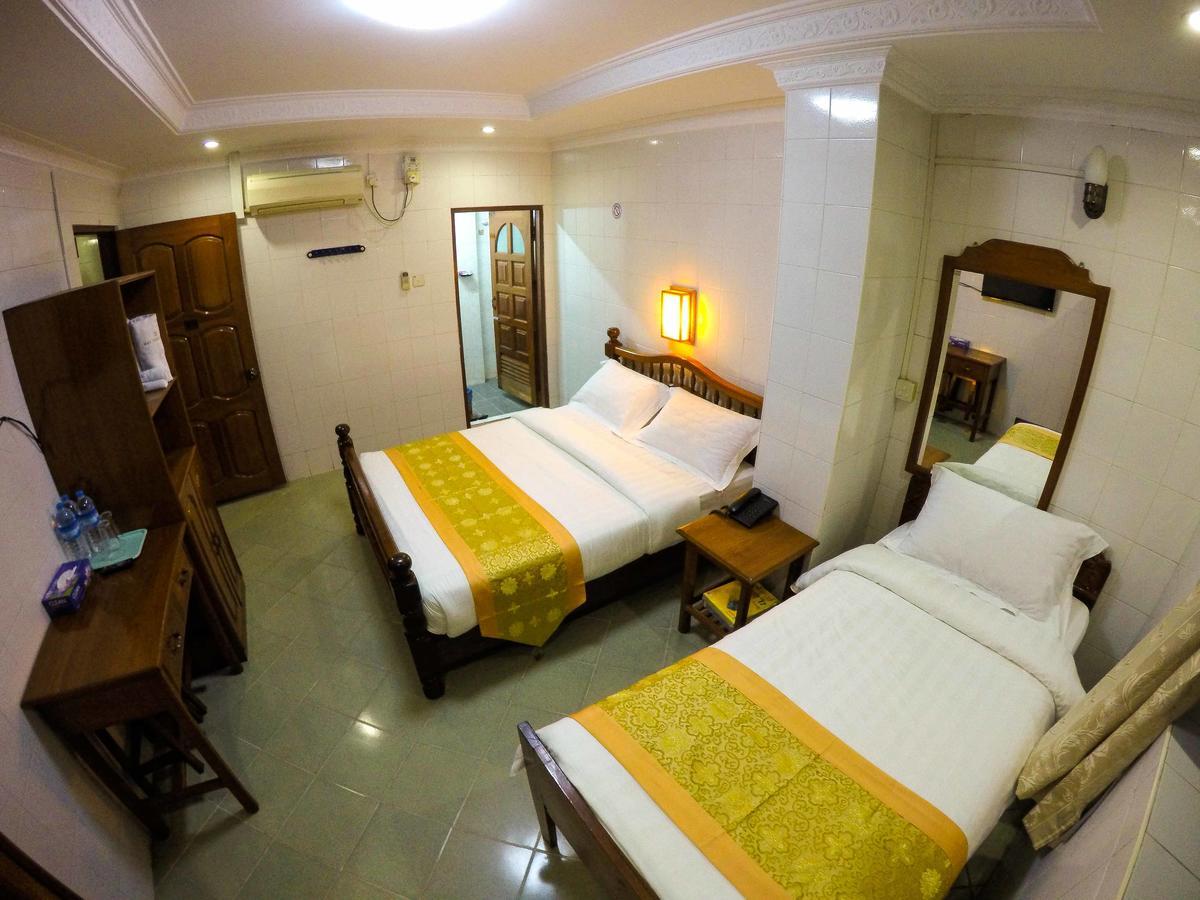 May Shan Hotel Rangoon Værelse billede